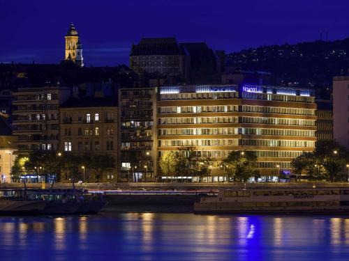 Vizivaros Hotel | Novotel Budapest Danube