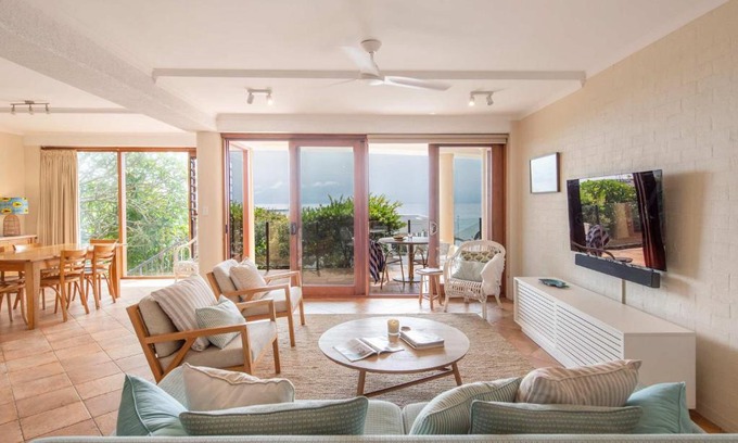 Yamba Apartment | Now and Then - Oceanstays