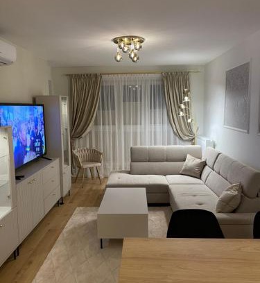 Bialystok Apartment | Nowy Apartament w centrum ZŁOTA