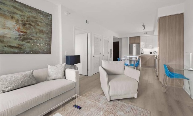 NoMa Hotel | nr Navy Yard 1BR w/Parking & Shopping Closeby | DC