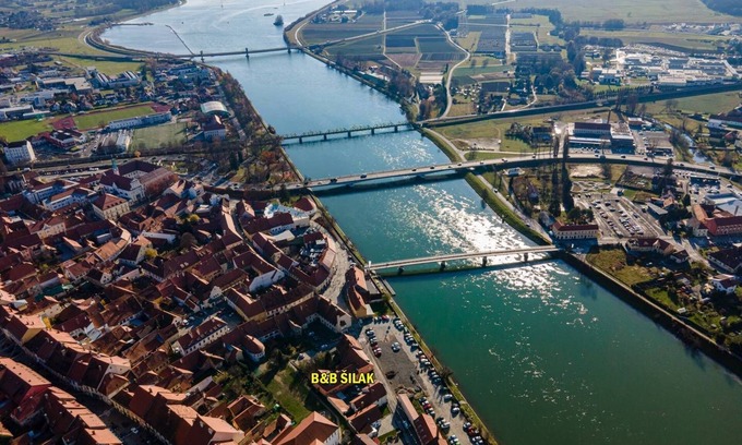 Ptuj Bed & Breakfast | nThe house is a cultural monument located by the river Drava.nn.