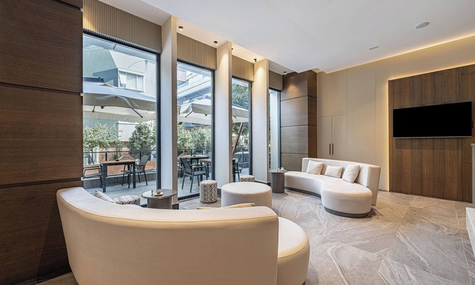 Eski Lara Hotel | NUCA HOMES