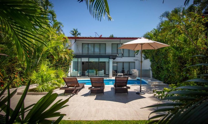 Granjas del Marques Apartment | ¡NUEVA! Bamboo EL PARAÍSO (Luxury All Inclusive)