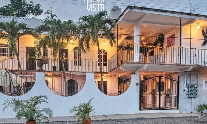 La Cruz de Huanacaxtle Hotel | NUEVA VISTA INN