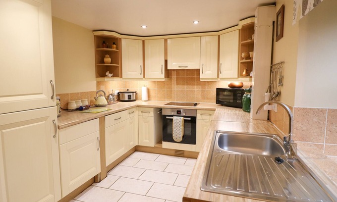 Buxton Cottage | Number 3