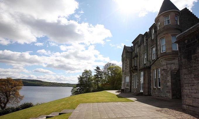 Arden Cottage | Number 4 Lomond Castle - Sleeps 4 - sleeps 4 guests in 1 bedroom