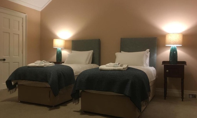 Newry Apartment | Number 6 Narrow Water Castle