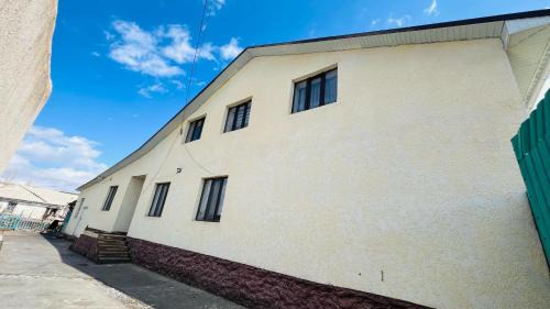 At-Bashi House | Nurislam GuestHouse