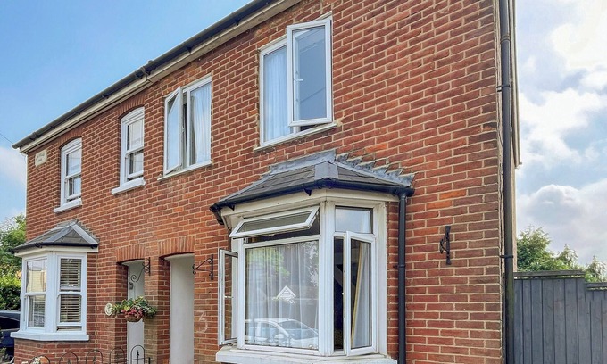 Paddock Wood Cottage | Nursery Road Cottage