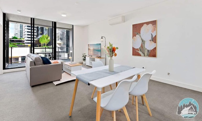 Wentworth Point Apartment | NWEN045-506 · Aircabin|Wentworth Point|Lovely Comfy|2 Beds Apt