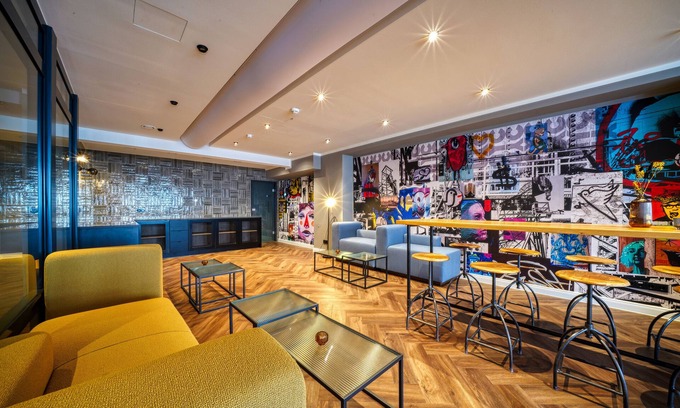 Dortmund City Centre Hotel | NYCE Hotel Dortmund Thier Galerie
