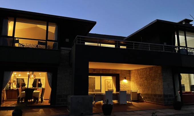 Nanyuki Villa | Nyikani House – Safari Stay with Mt. Kenya Views