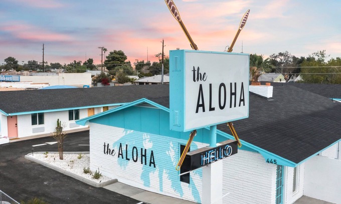 Chandler House | O'ahu - Sparkling Blue Oasis - Downtown Chandler