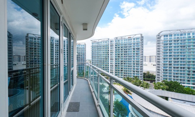 Manila Condo | O&O Group - Dreamy 2BR in Azure w Mesmerizing View