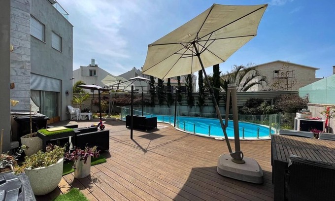 Rishon LeTsiyon Villa | O&O Group - Luxury Beach Front Villa Amazing Swimming Pool