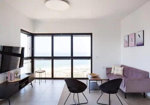 Bat Yam Apartment | O&O Group- Modern Luxury APT-Mesmerizing Sea Views
