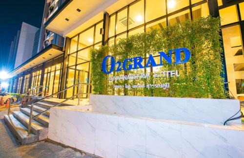Bang Chalong Hotel | O2 Grand Suvarnabhumi Airport