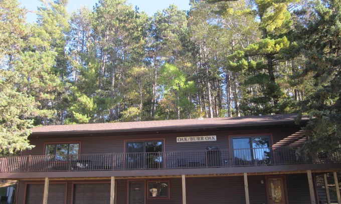 Park Rapids House | Oak - Large 1 BR on Big Sand Lake