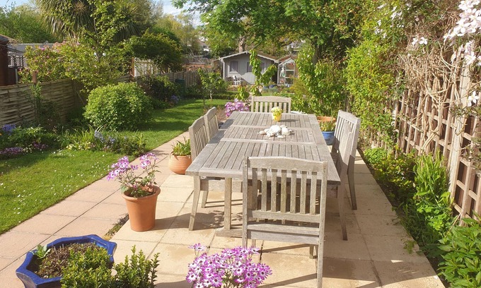 Poole Cottage | Oak Lodge
