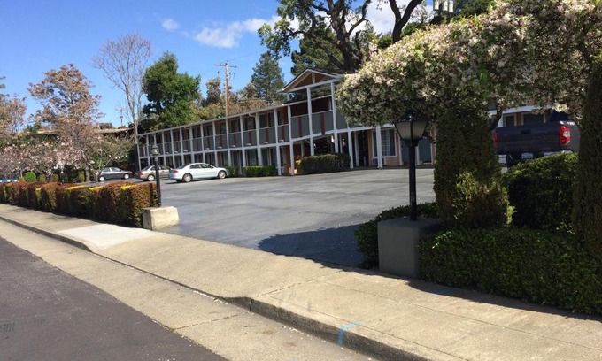 Palo Alto Hotel | Oak Motel