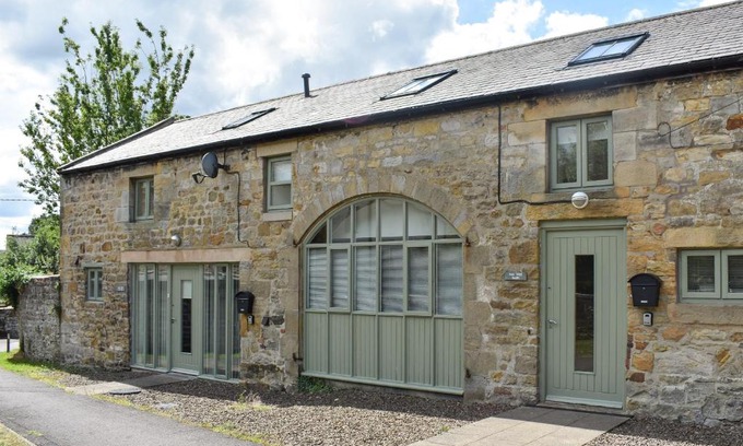 Otterburn House | Oak Tree Cottage