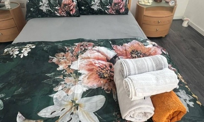 Selly Oak Apartment | Oak Tree Lane Apartment in Birmingham