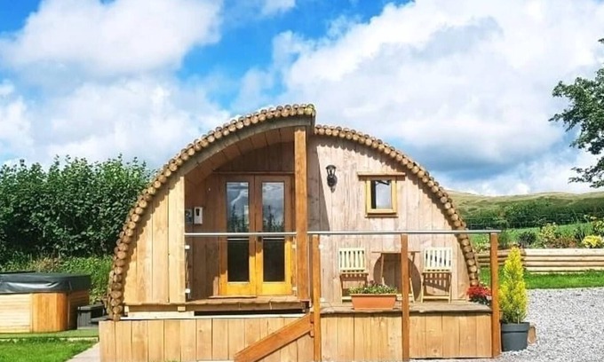 Llanddeusant House | Oak View in the beautiful Llangadog