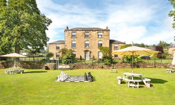 Alfreton House | Oakerthorpe Holiday Village