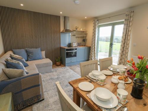 Puncknowle House | Oaklands