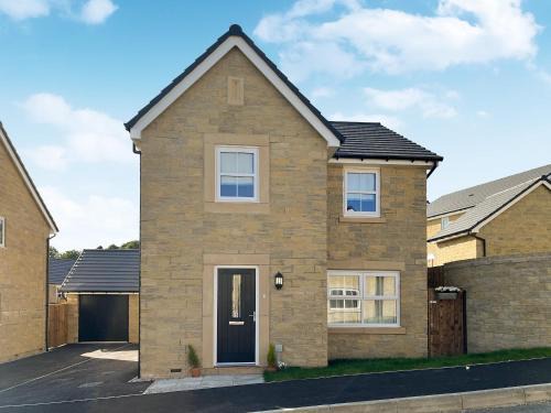 Buxton House | Oakstone House