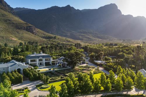 Cape Winelands Villa | Oakvale Estate