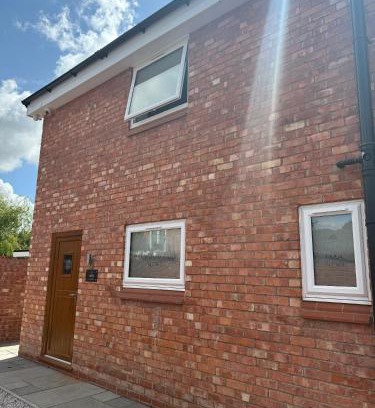 Chorlton-by-Backford House | Oakwood Farm Barns