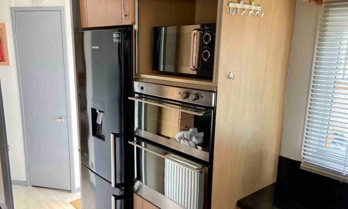 Knott End-on-Sea House | Oakwood Sleeps5 Caravan Family/Camping Lancashire