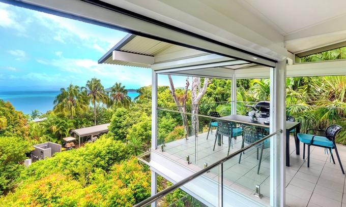 Hamilton Island Apartment | Oasis 15 , Oasis 15 on Hamilton Island