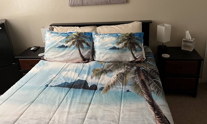 Twin Falls House | Oasis Bedroom