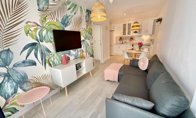 Bajamar Apartment | Oasis Brisa Marina