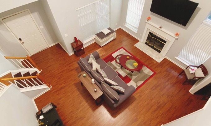 Charlotte House | Oasis for the entire family- w/backyard and patio