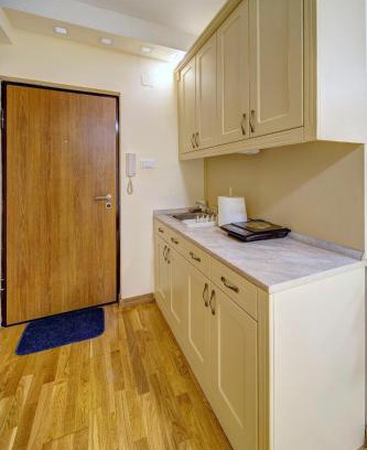 Zemun Apartment | Oasis Moonze