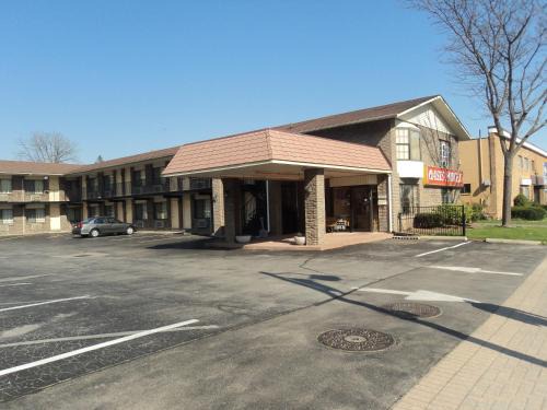 Niagara Falls Hotel | Oasis Motel by The Falls