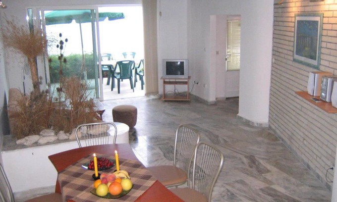Ravda Apartment | Oasis no 1 Apartment in Ravda