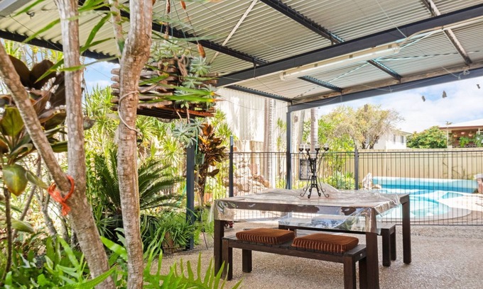 Park Avenue House | Oasis on Rice Upstairs