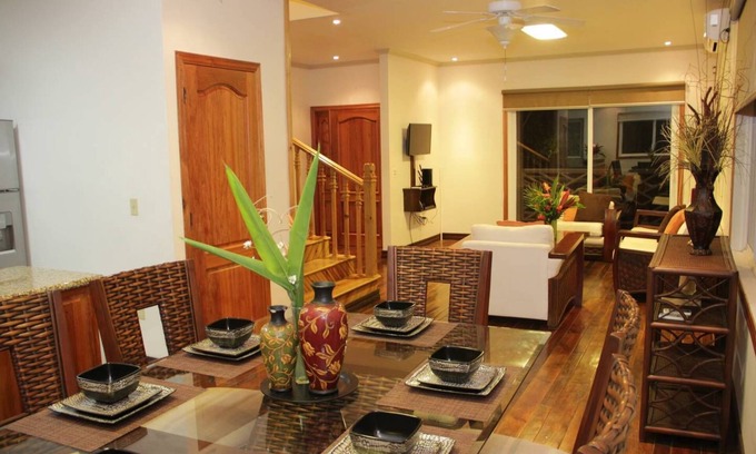Isla de Utila Villa | OBLSA Villa # 232 3Bed 3.5 Bath
