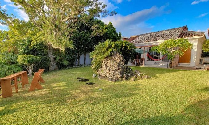 Ishigaki House | Océanos - Sunset, BBQ, Beach & Kayak - オケアノス