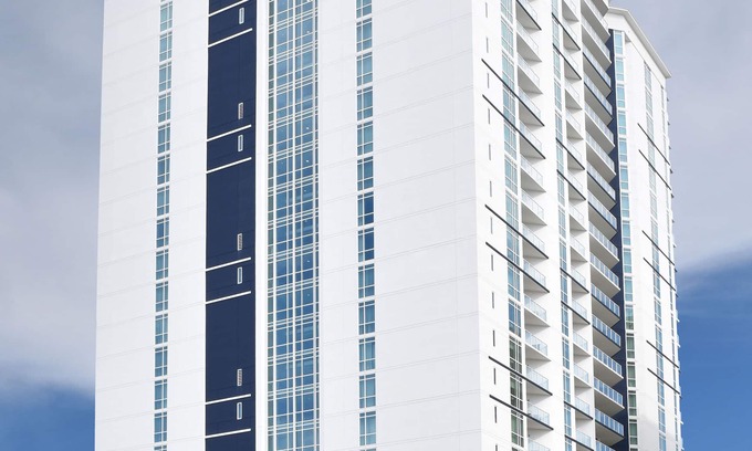 Myrtle Beach Resort | OCEAN 22 BY HILTON GRAND VACATIONS-OCEANFRONT RESORT