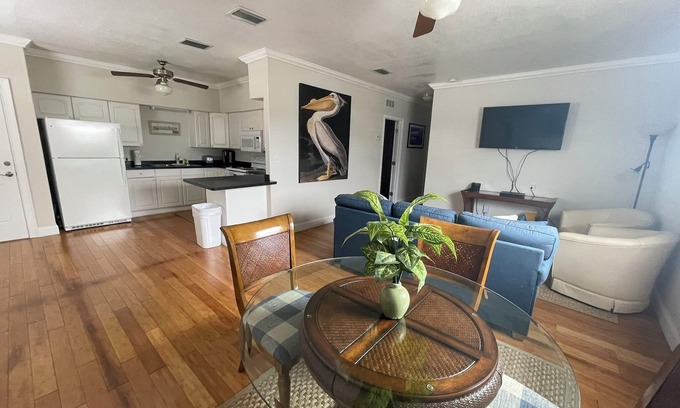 Marathon Resort | Ocean - 2Bed/2Bath Villa Sleeps 4 located at Safe Harbor Marathon Marina