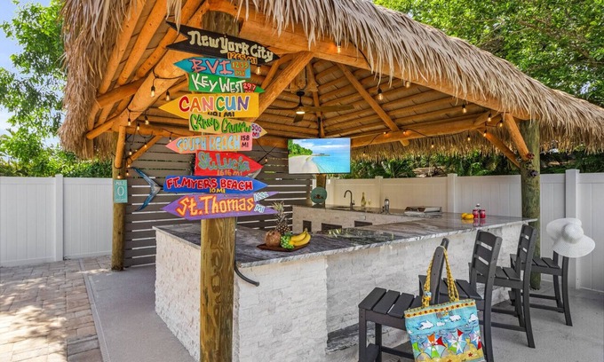 Cypress Lakes Estates House | Ocean Blue - Luxurious 4BR home w/heated pool