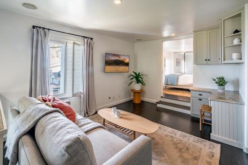 Summerland Villa | Ocean Breeze Bungalow by Paradise Retreats
