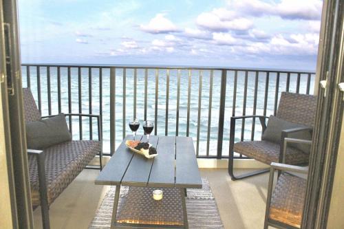 Hutchinson Island South House | Ocean Breeze Condo