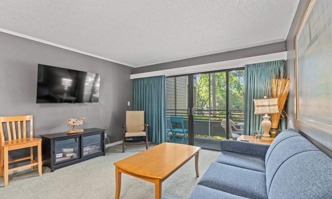 Briarcliffe Acres Condo | Ocean Creek Lodges Bld. 3 2171-1BR/1BA condo in Windy Hill