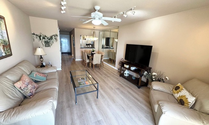 Crescent Beach Condo | Ocean front 2 bedroom 2.5 bath townhouse, Summerhouse 402!